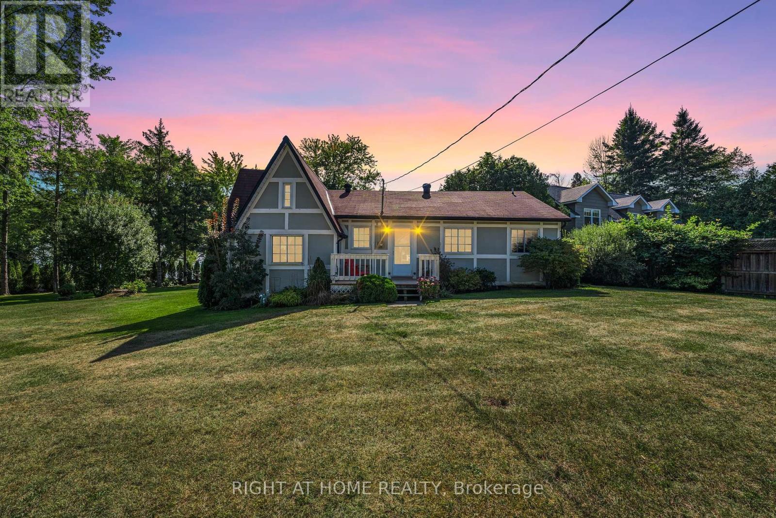 113 Minnetonka Road, Innisfil, Ontario  L9S 2V8 - Photo 4 - N12383459