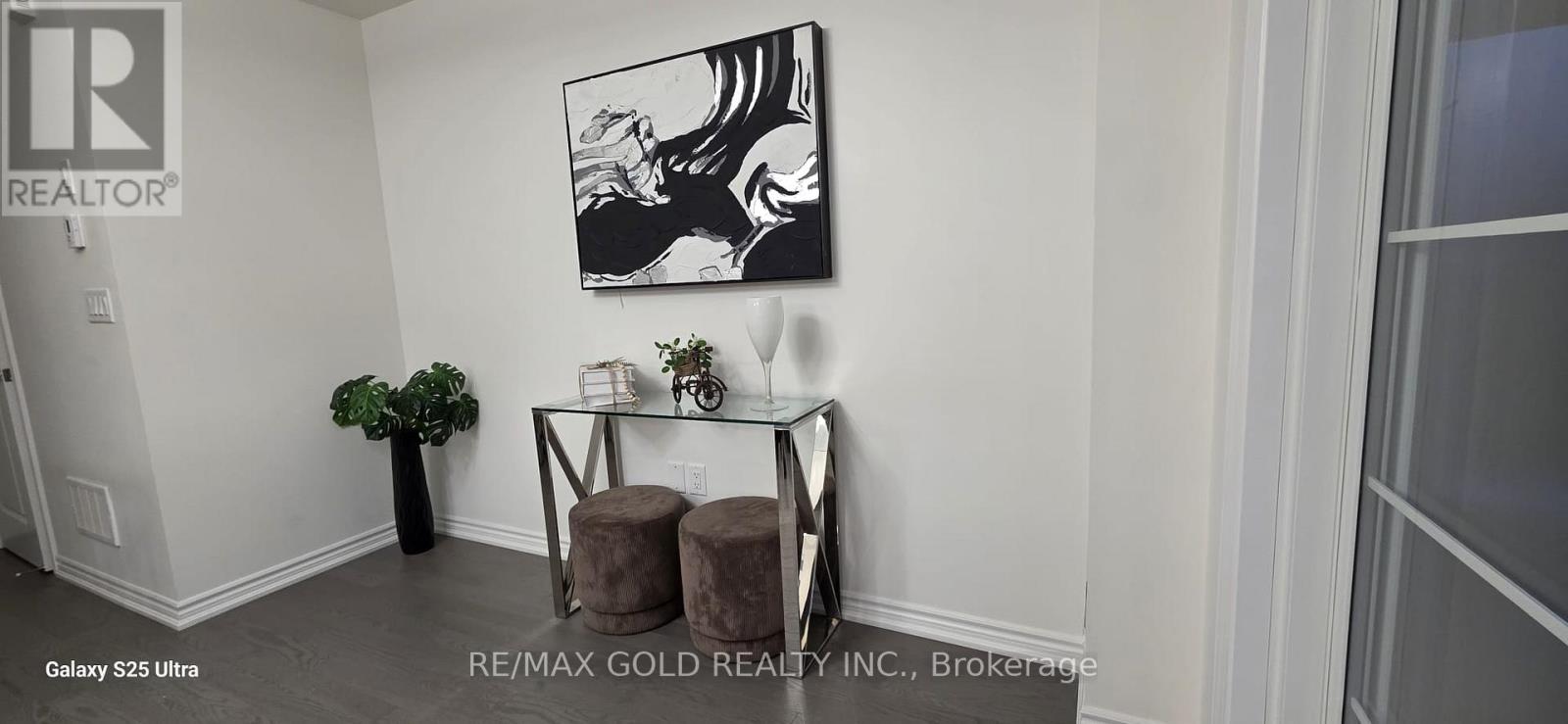 47 Montrose Boulevard, Bradford West Gwillimbury, Ontario  L3Z 4P1 - Photo 22 - N12462955