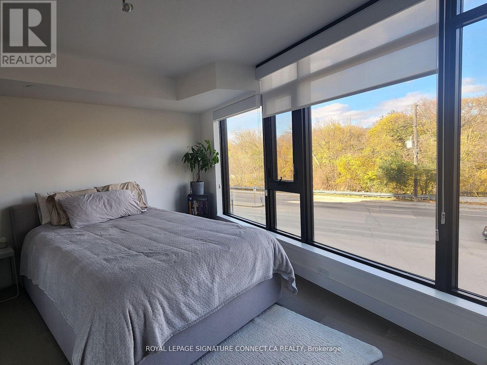 214 - 160 Kingsway Crescent, Toronto, Ontario  M8X 2R2 - Photo 12 - W12479477