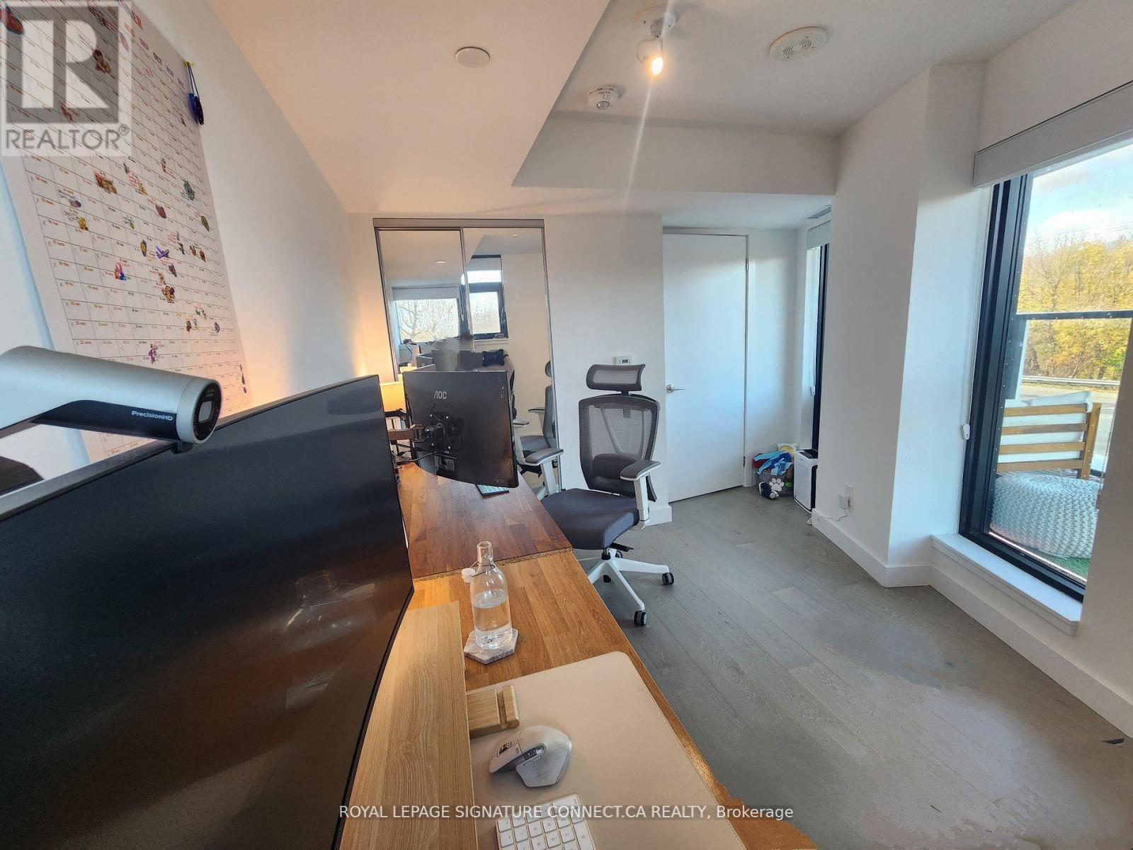 214 - 160 Kingsway Crescent, Toronto, Ontario  M8X 2R2 - Photo 17 - W12479477