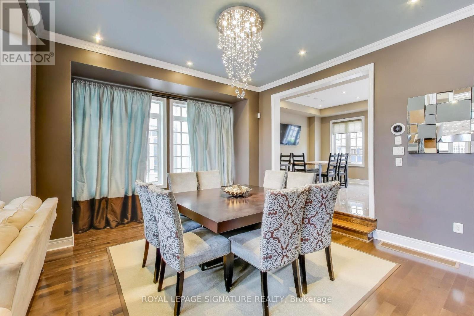 14 Bonnycastle Road, Markham, Ontario  L6G 0C3 - Photo 6 - N12481086