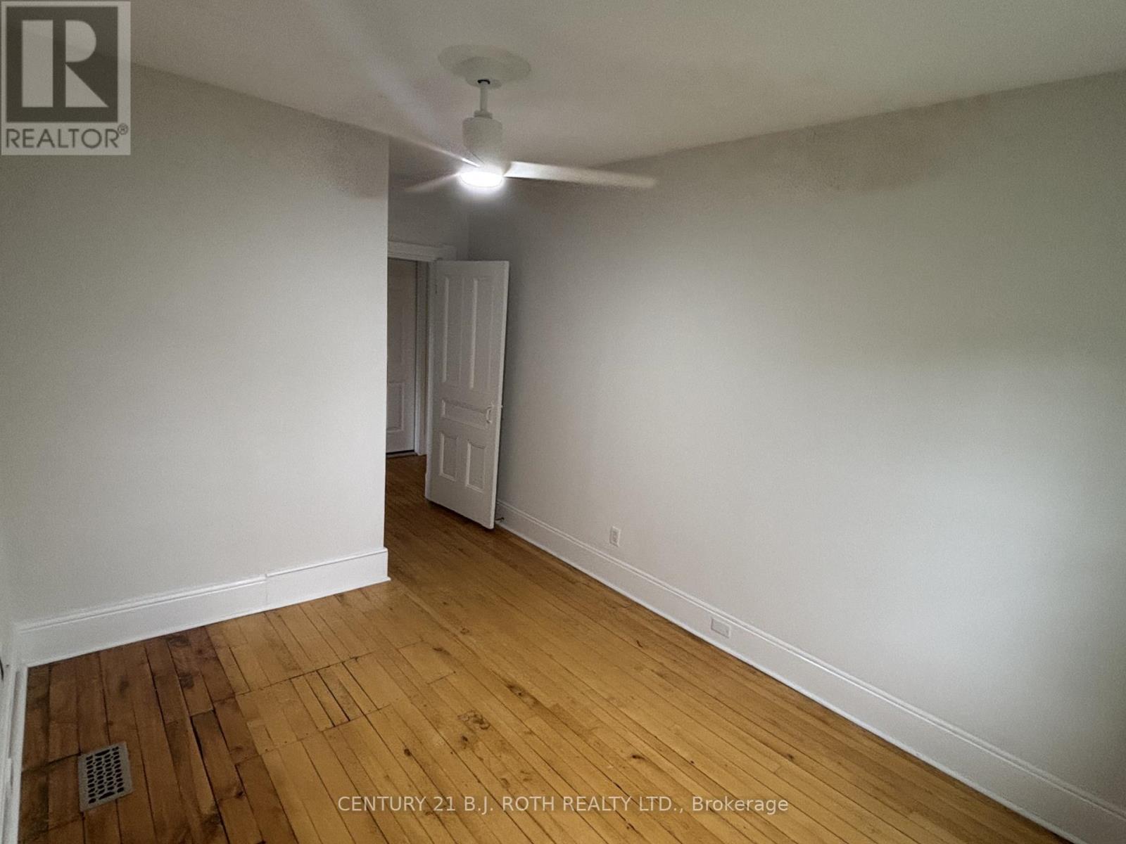 287 Barrie Street, Essa (Thornton), Ontario  L0L 2N0 - Photo 25 - N12481092