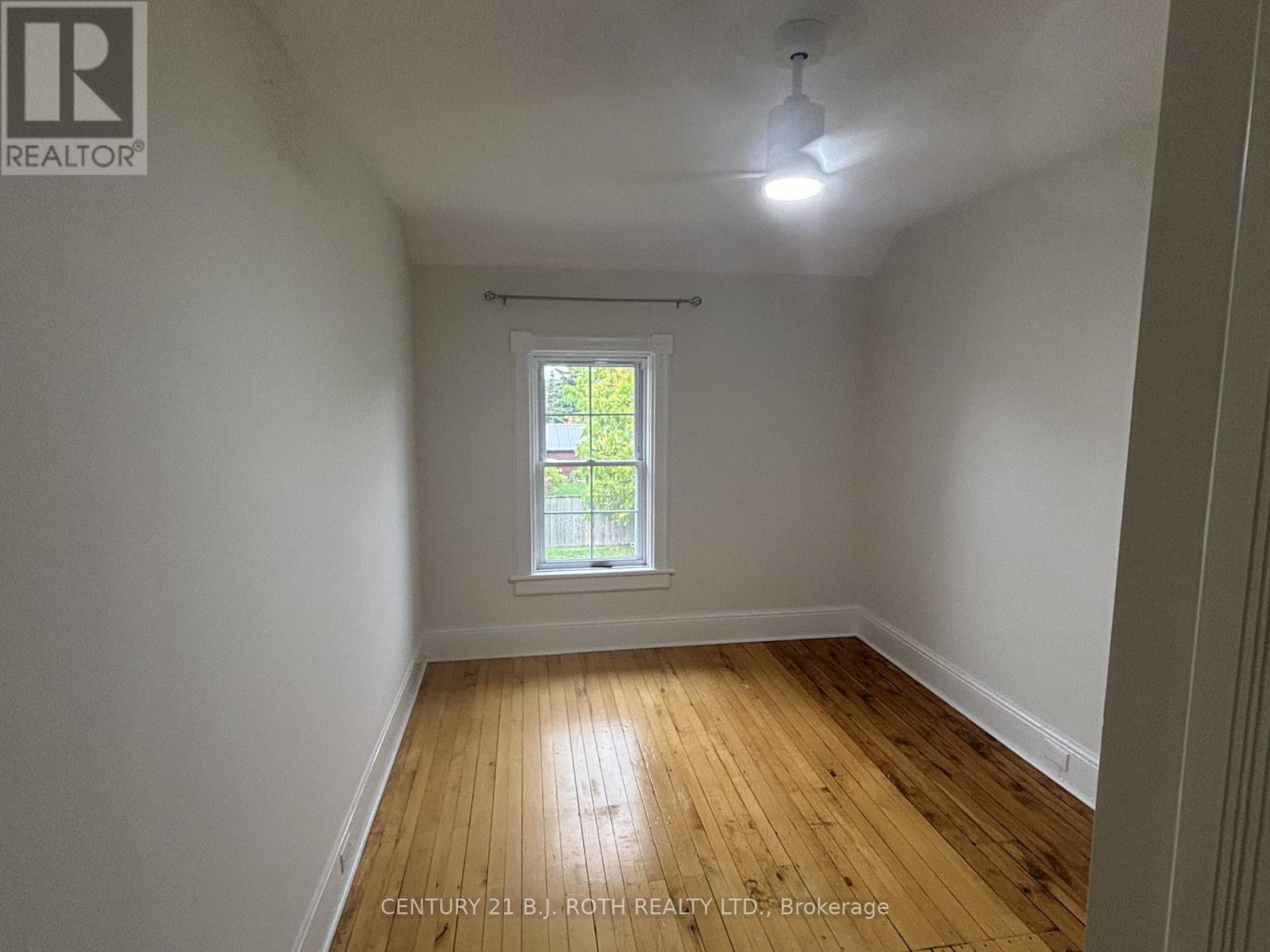 287 Barrie Street, Essa (Thornton), Ontario  L0L 2N0 - Photo 27 - N12481092