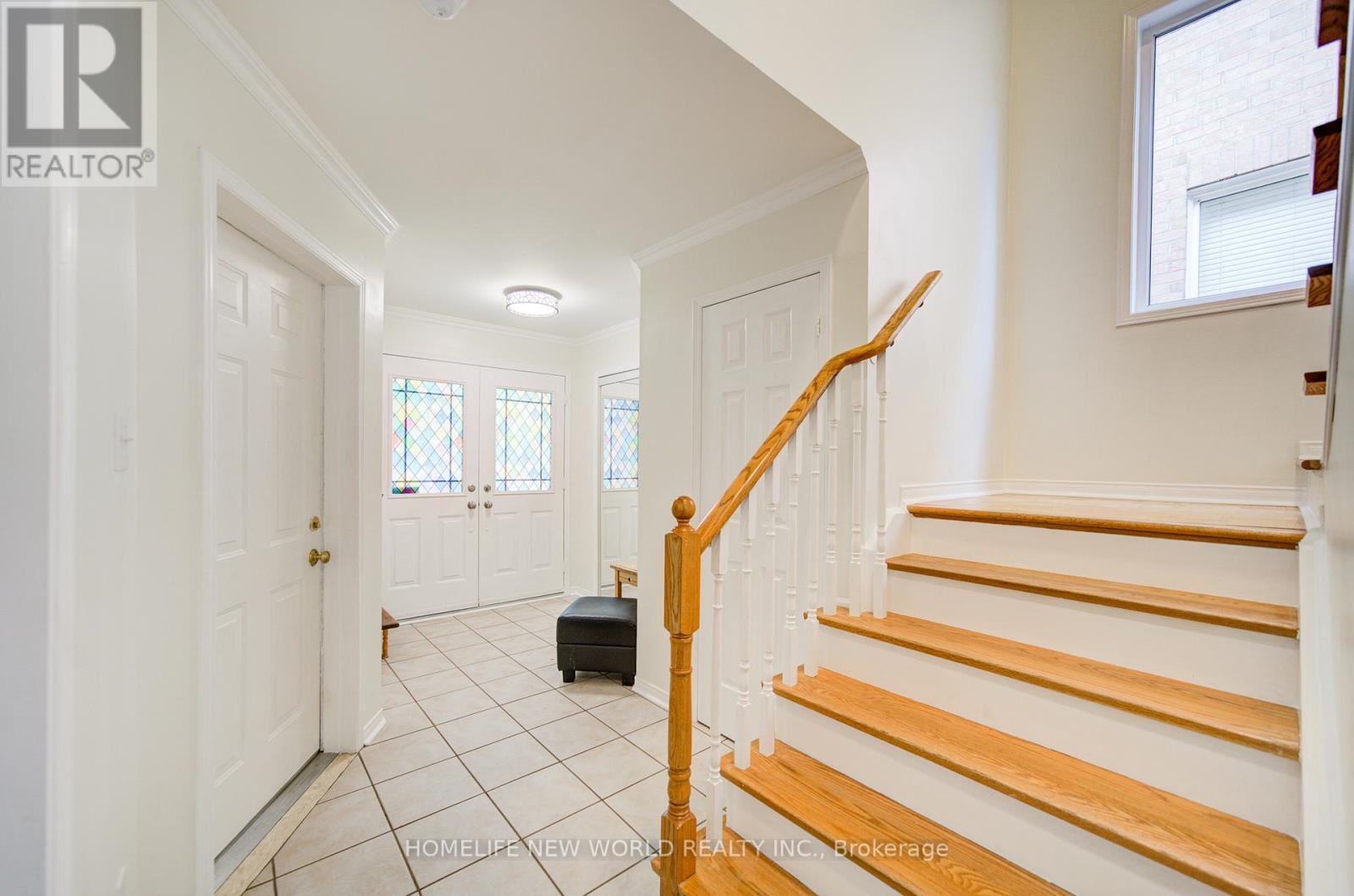 186 Solway Avenue, Vaughan, Ontario  L6A 3C3 - Photo 11 - N12481115