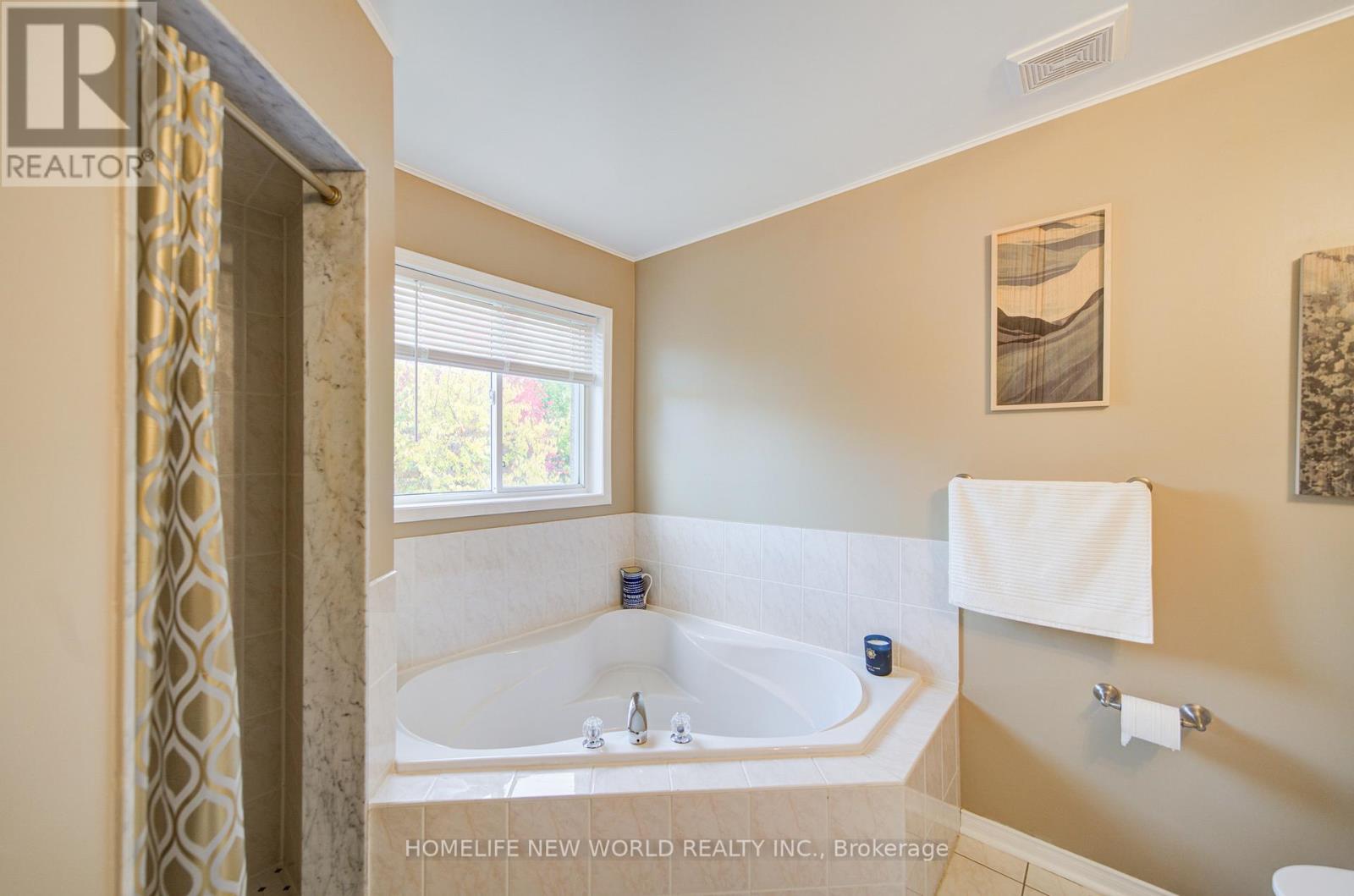 186 Solway Avenue, Vaughan, Ontario  L6A 3C3 - Photo 22 - N12481115