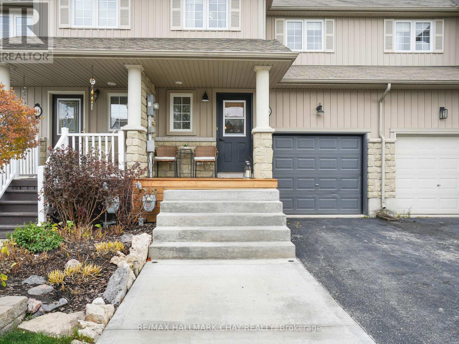 83 Warman Street, New Tecumseth, Ontario  L9R 0B8 - Photo 3 - N12481153