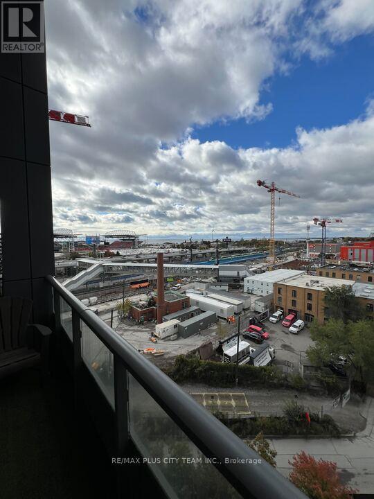 645 - 5 Hanna Avenue, Toronto, Ontario  M6K 0B3 - Photo 29 - C12480721