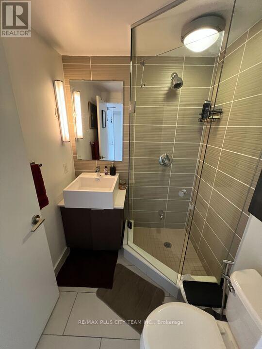 645 - 5 Hanna Avenue, Toronto, Ontario  M6K 0B3 - Photo 25 - C12480721