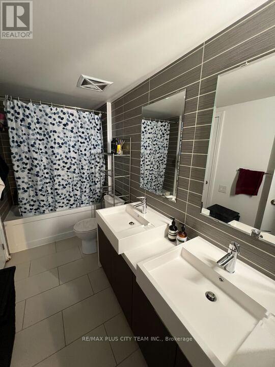 645 - 5 Hanna Avenue, Toronto, Ontario  M6K 0B3 - Photo 22 - C12480721
