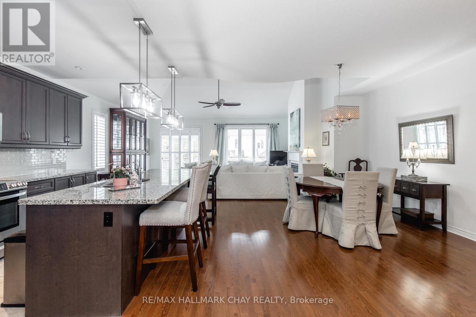 30 Waterview Road N, Wasaga Beach, Ontario  L9A 1A4 - Photo 6 - S12481074