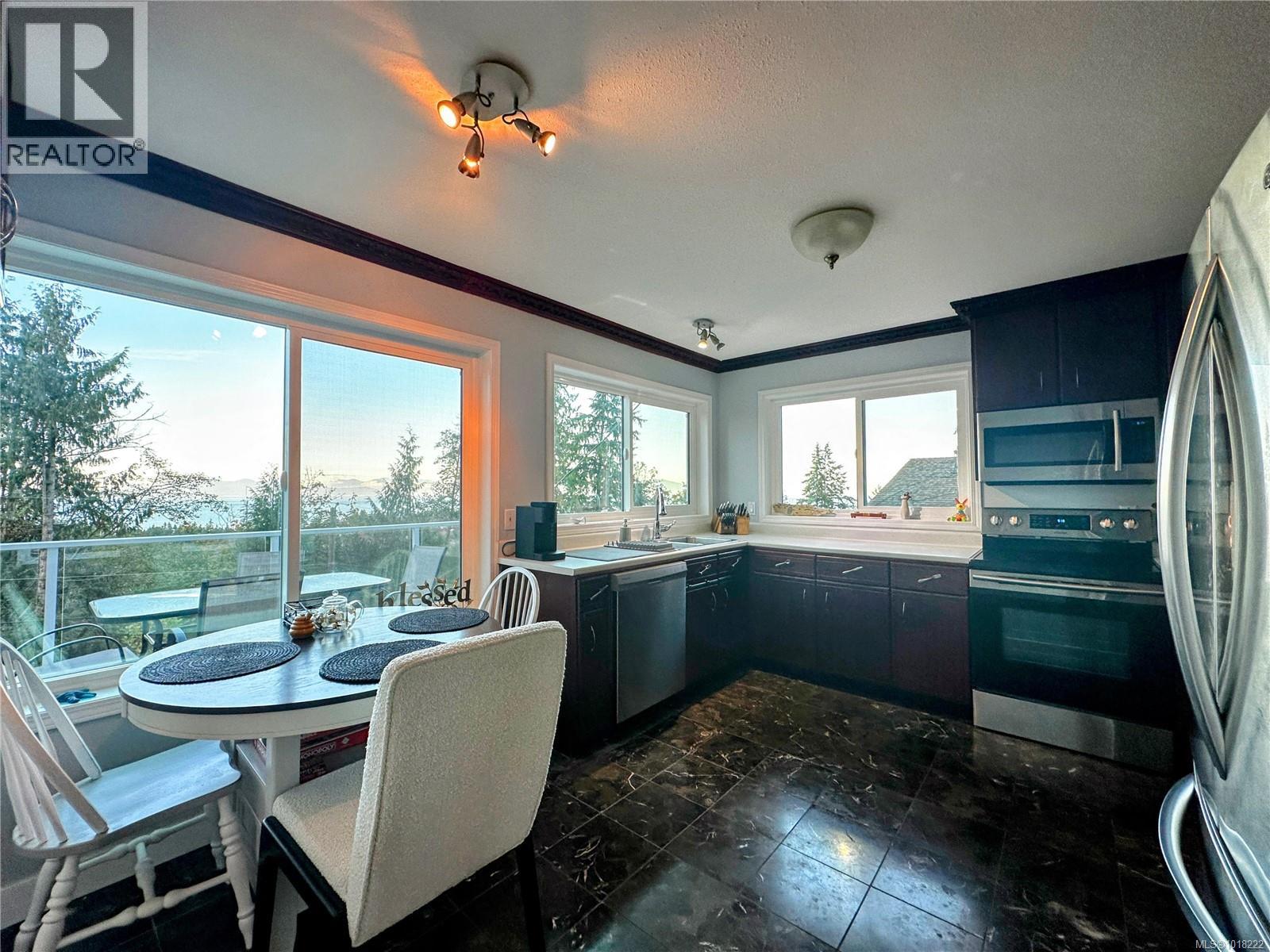 4955 Laguna Way, Nanaimo, British Columbia  V9T 5L7 - Photo 6 - 1018222