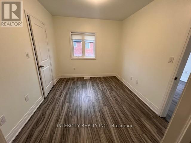 77 Vedette Way, Vaughan, Ontario  L4H 4K3 - Photo 5 - N12480926