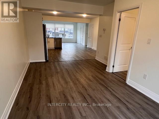 77 Vedette Way, Vaughan, Ontario  L4H 4K3 - Photo 2 - N12480926