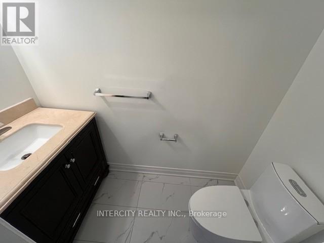 77 Vedette Way, Vaughan, Ontario  L4H 4K3 - Photo 9 - N12480926