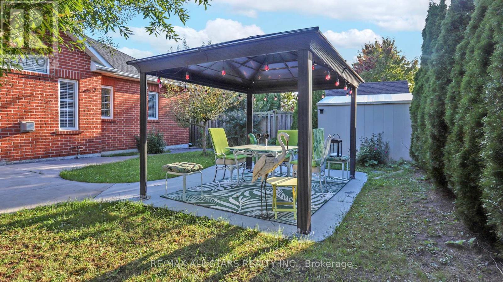 2400 Tesla Crescent, Oakville, Ontario  L6H 7T6 - Photo 45 - W12480334