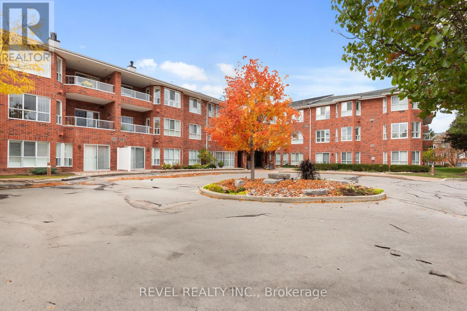 306 - 3 Heritage Way, Kawartha Lakes, Ontario  K9V 5Z1 - Photo 2 - X12481202