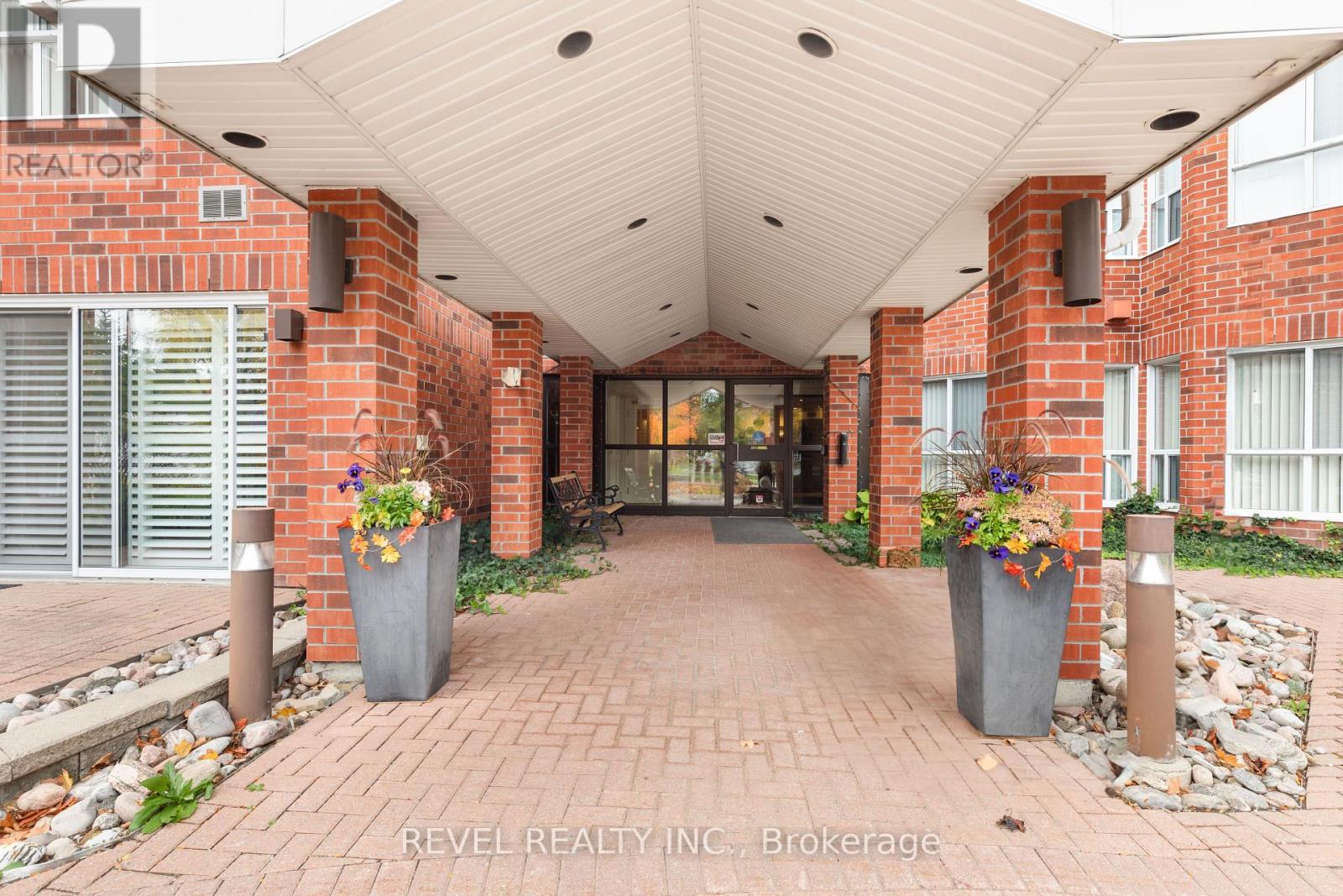 306 - 3 Heritage Way, Kawartha Lakes, Ontario  K9V 5Z1 - Photo 6 - X12481202