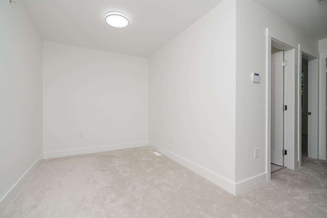 20535 74b Avenue, Langley, British Columbia  V2Y 3S8 - Photo 11 - R3061698