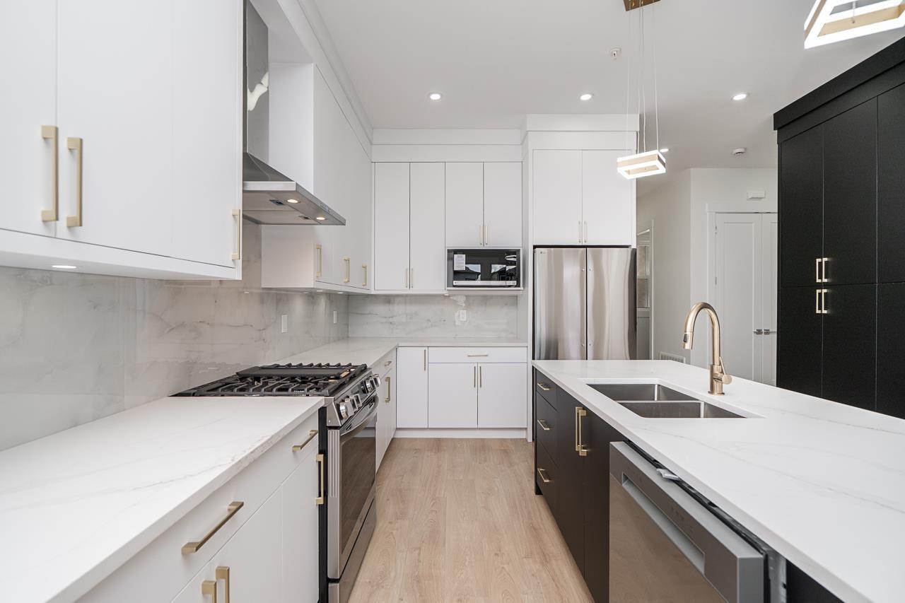 20535 74b Avenue, Langley, British Columbia  V2Y 3S8 - Photo 4 - R3061698