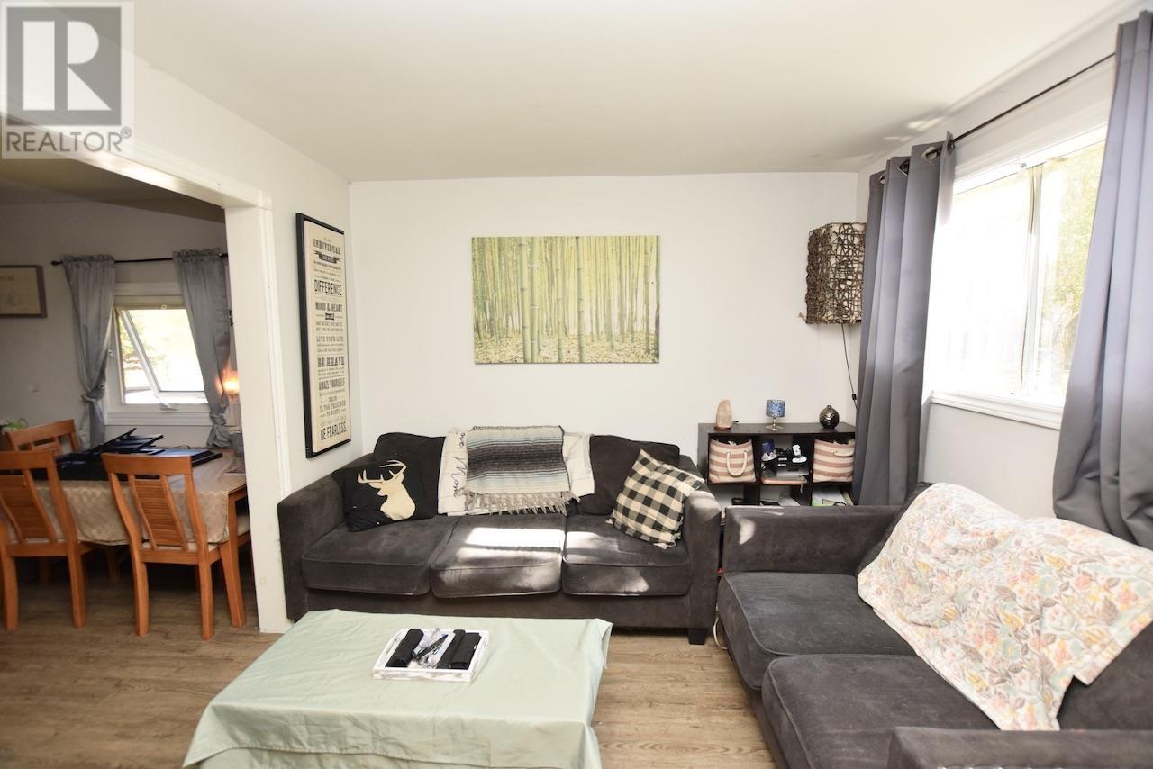 252 Youngfox Rd, Blind River, Ontario P0R 1B0 - Photo 16 - SM253080