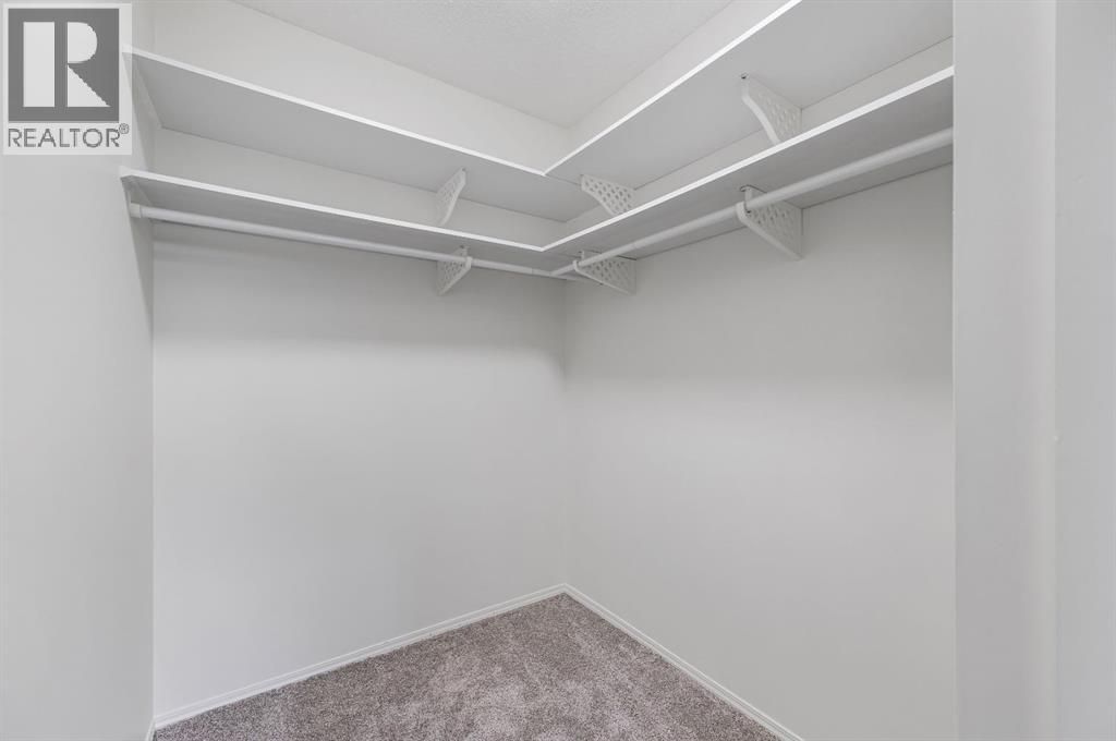 11, Coach Side Terrace Sw, Calgary, Alberta  T3H 1L6 - Photo 21 - A2266586