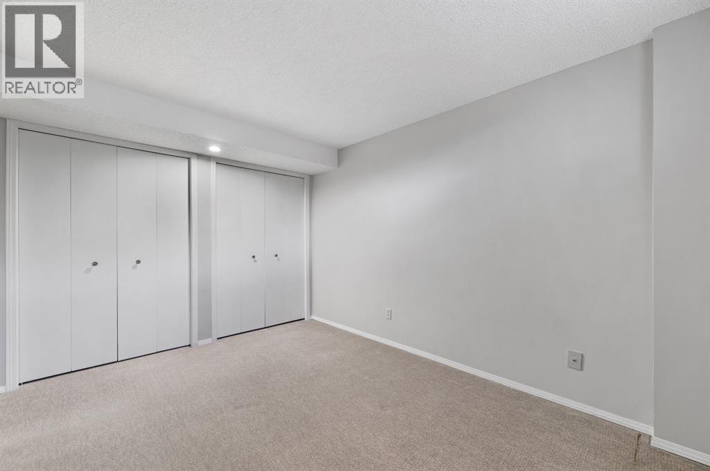 11, Coach Side Terrace Sw, Calgary, Alberta  T3H 1L6 - Photo 27 - A2266586