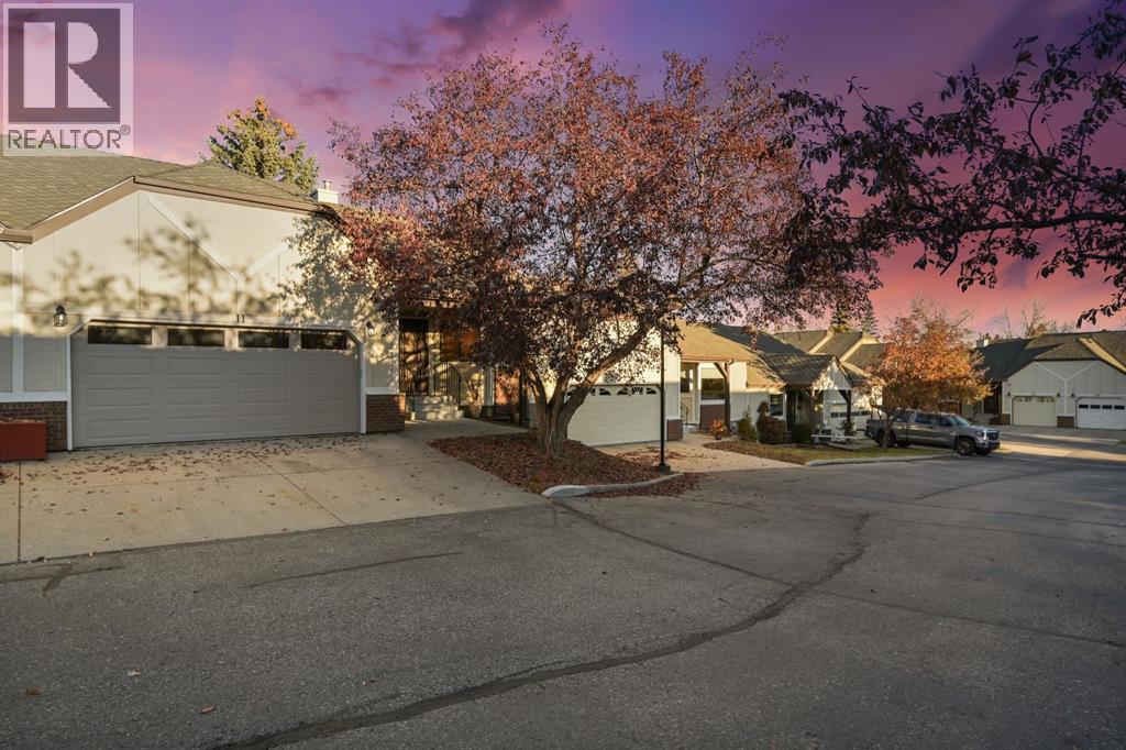 11, Coach Side Terrace Sw, Calgary, Alberta  T3H 1L6 - Photo 1 - A2266586