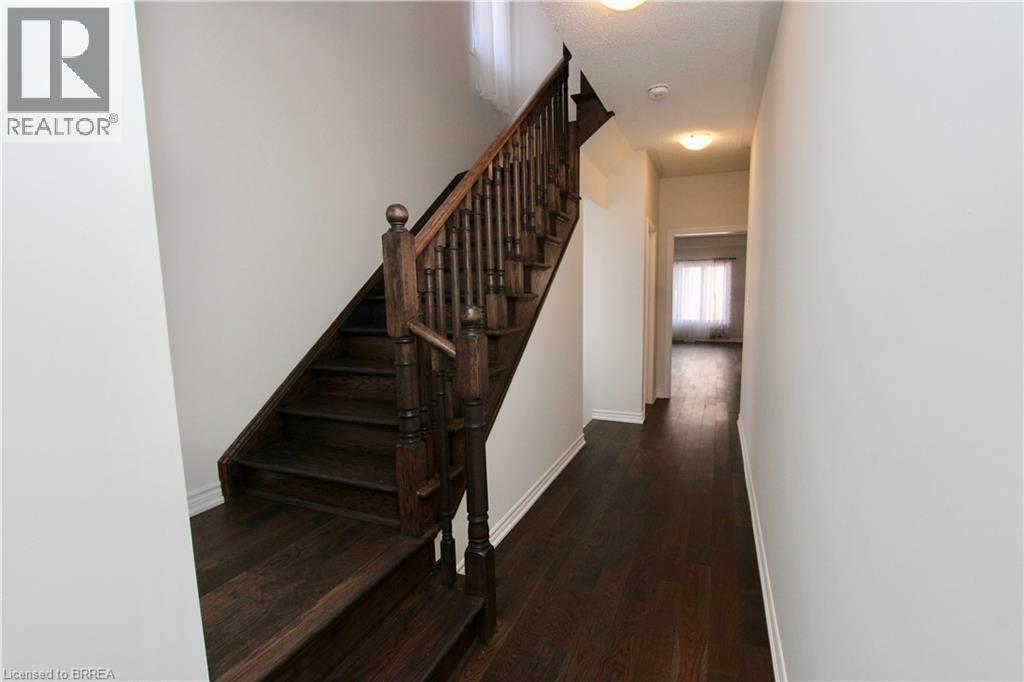 42 Bruton Street, Thorold, Ontario  L2V 0J6 - Photo 6 - 40782073