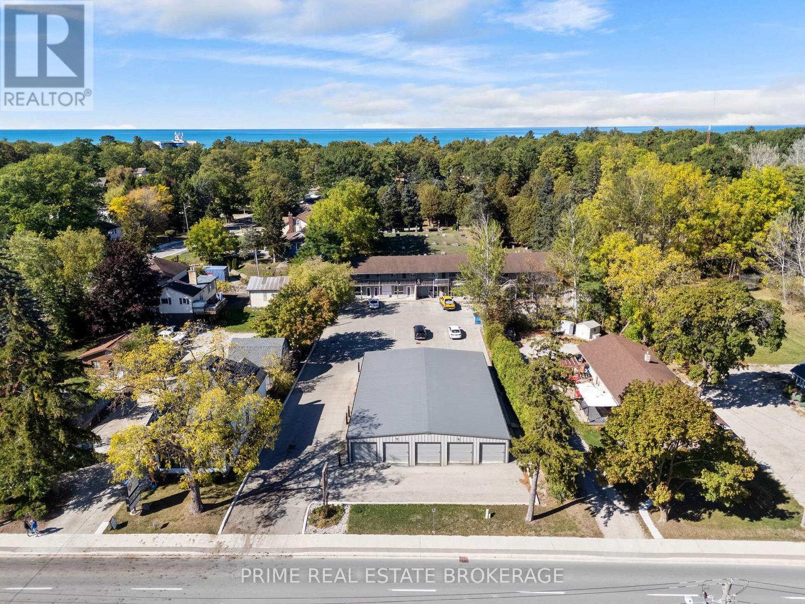47 ONTARIO STREET N, Lambton Shores, Ontario