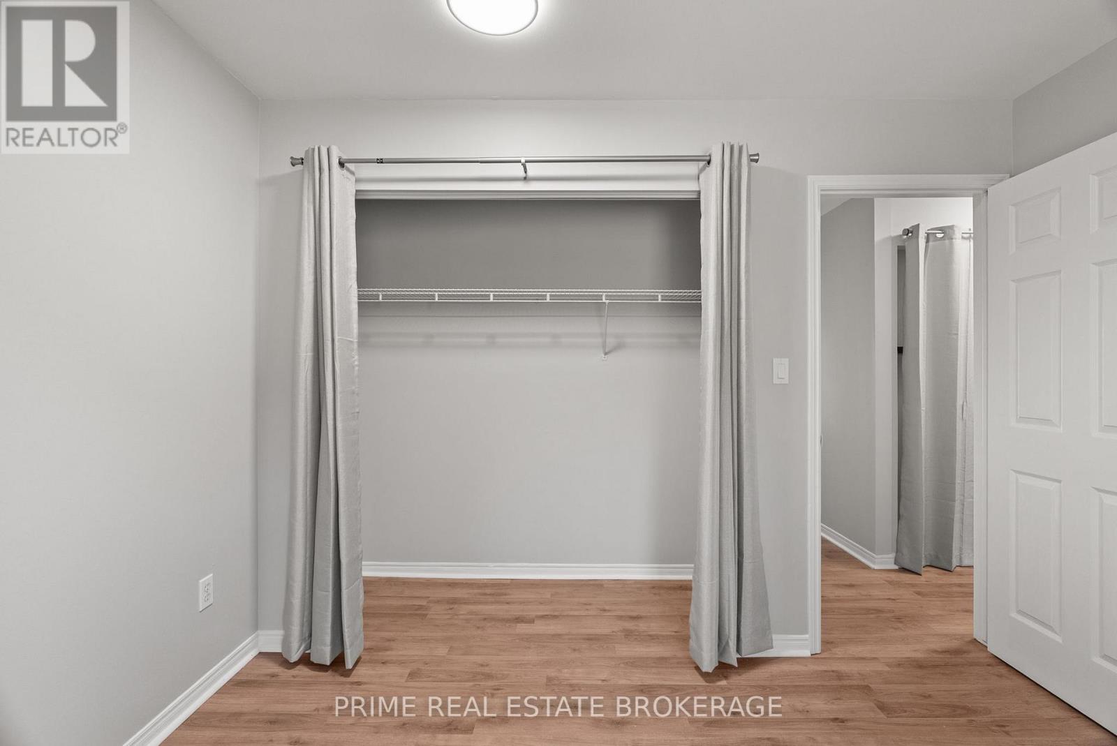 47 Ontario Street N, Lambton Shores, Ontario  N0M 1T0 - Photo 33 - X12481204