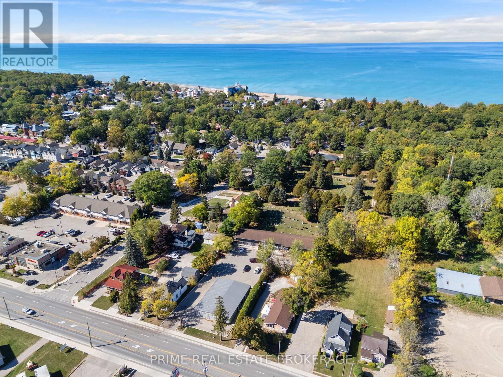 47 Ontario Street N, Lambton Shores, Ontario  N0M 1T0 - Photo 49 - X12481204
