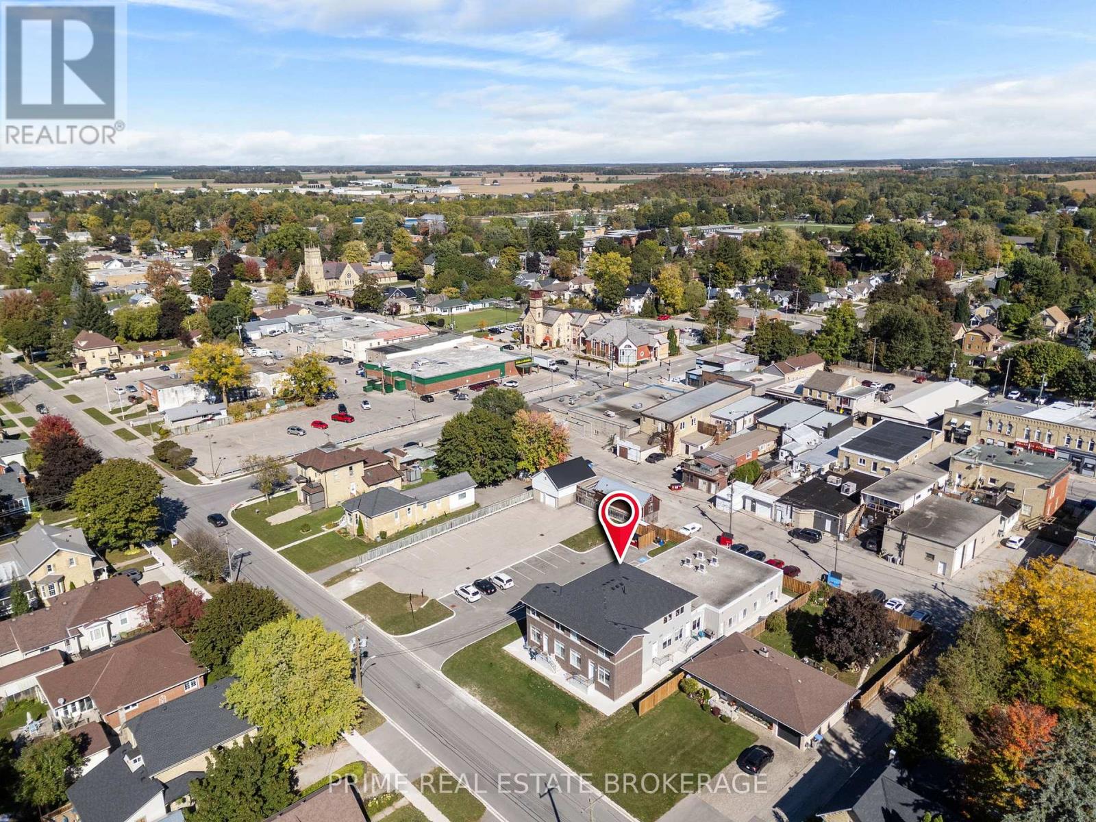 370 William Street, South Huron, Ontario  N0M 1S2 - Photo 3 - X12481207