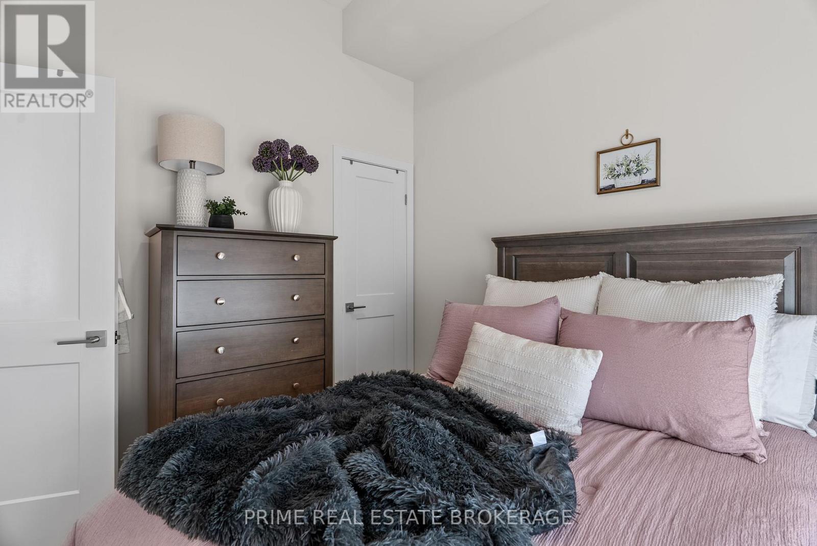 370 William Street, South Huron, Ontario  N0M 1S2 - Photo 38 - X12481207