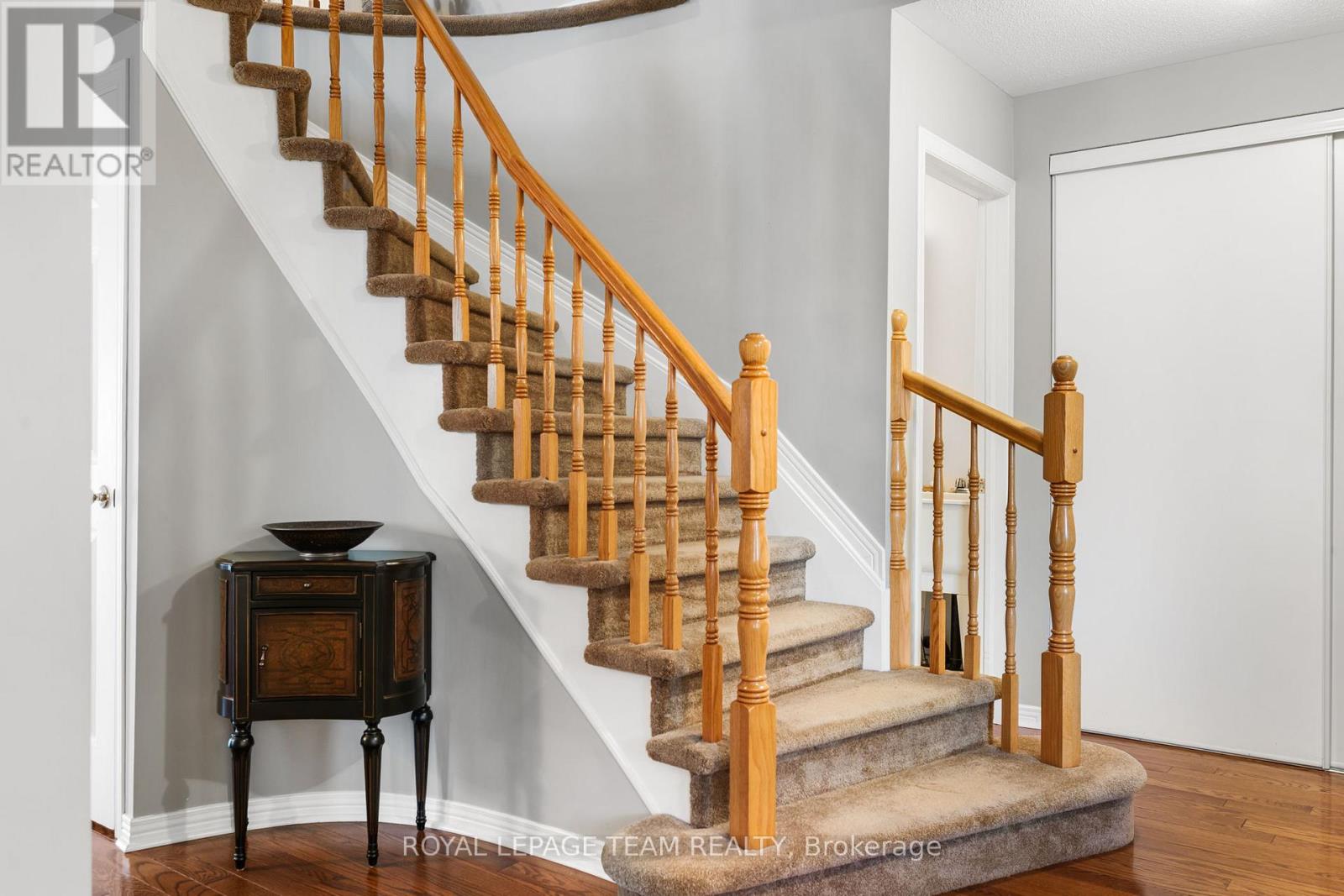 937 Sheenboro Crescent, Ottawa, Ontario  K4A 3M6 - Photo 15 - X12481177