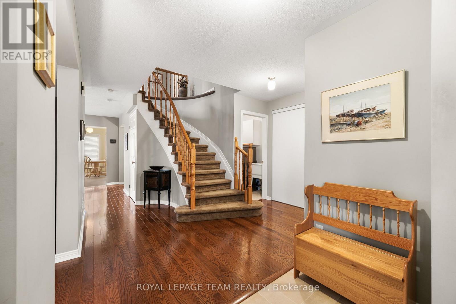 937 Sheenboro Crescent, Ottawa, Ontario  K4A 3M6 - Photo 4 - X12481177
