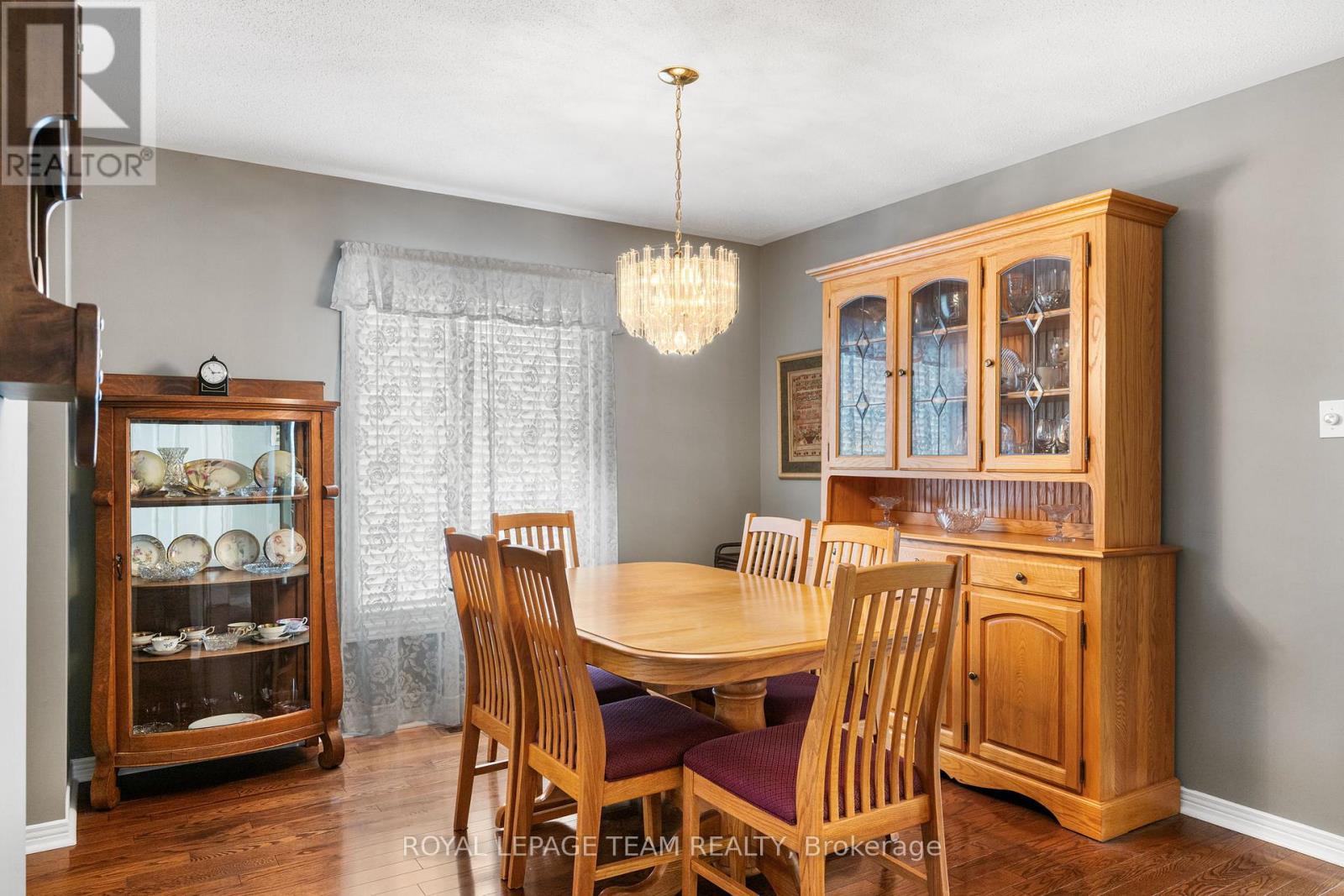 937 Sheenboro Crescent, Ottawa, Ontario  K4A 3M6 - Photo 8 - X12481177