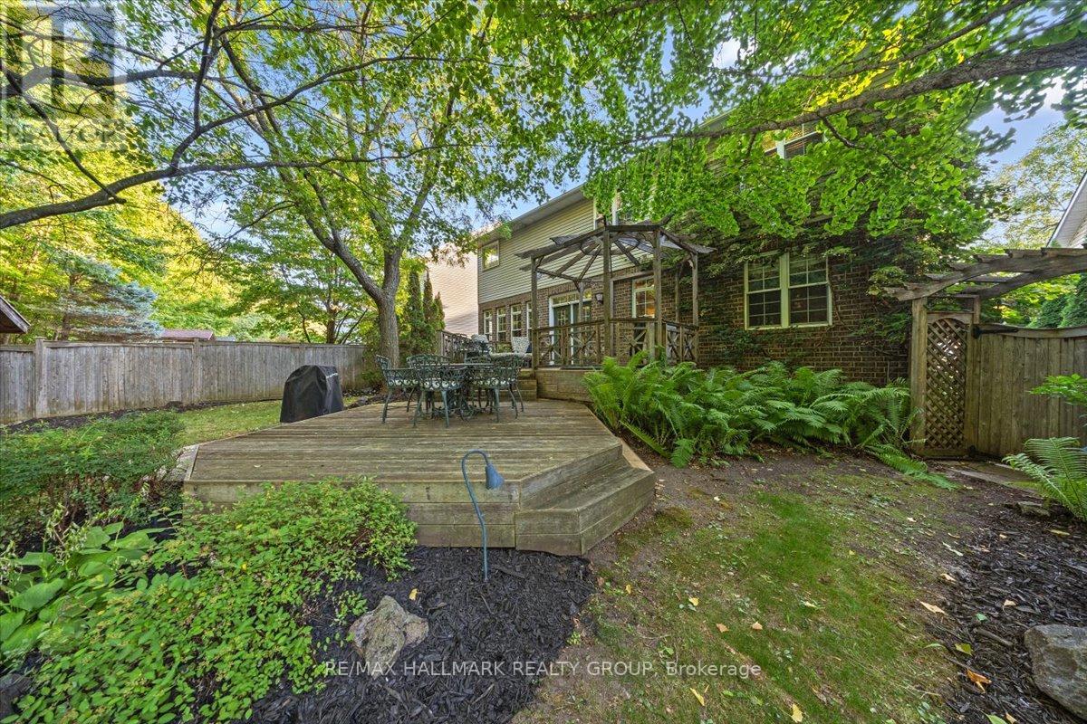 67 Mattawa Crescent, Ottawa, Ontario  K2M 2E8 - Photo 38 - X12481217