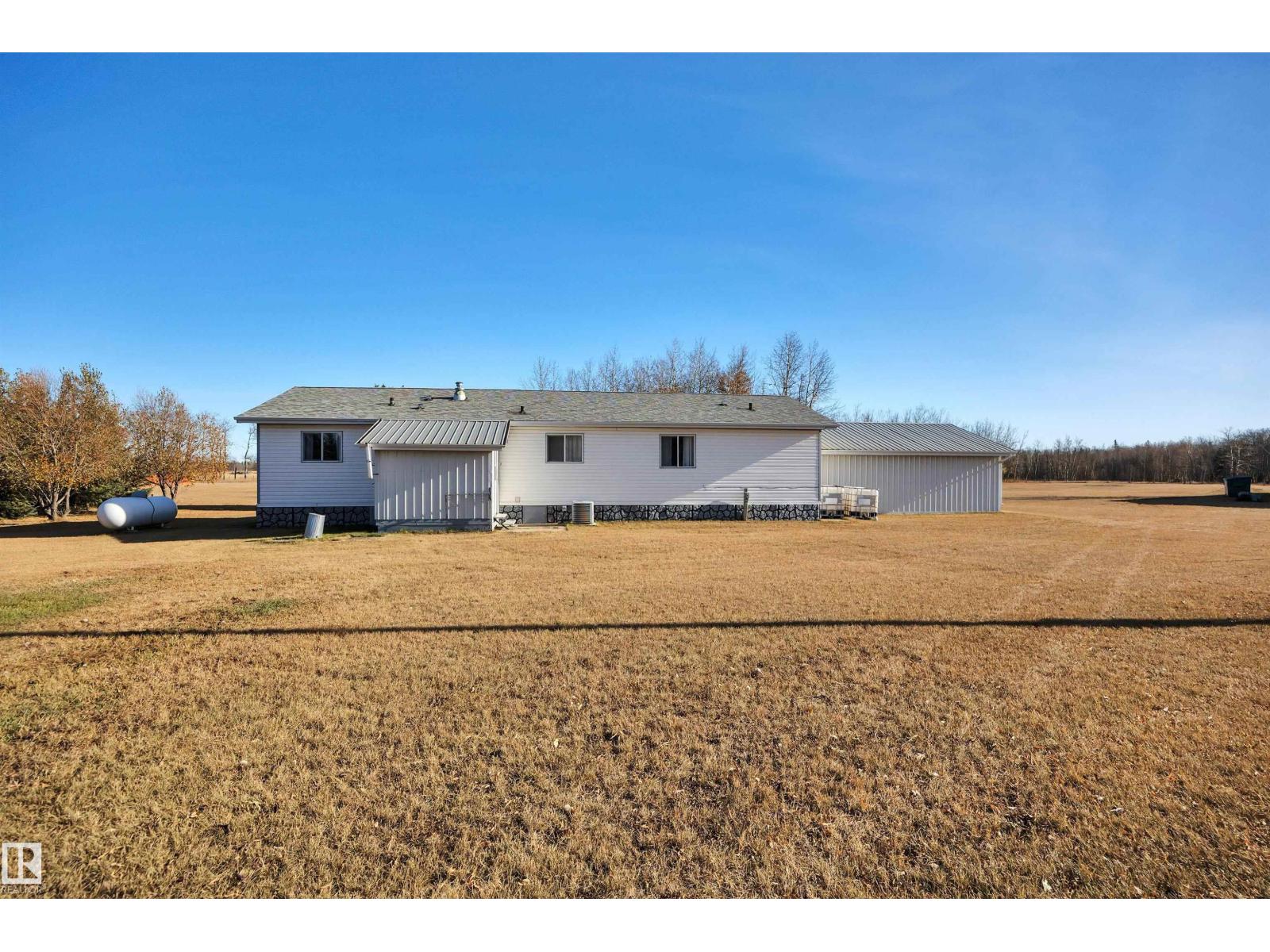 471020 Rge Road 242, Rural Wetaskiwin County, Alberta  T9A 1X1 - Photo 41 - E4463422