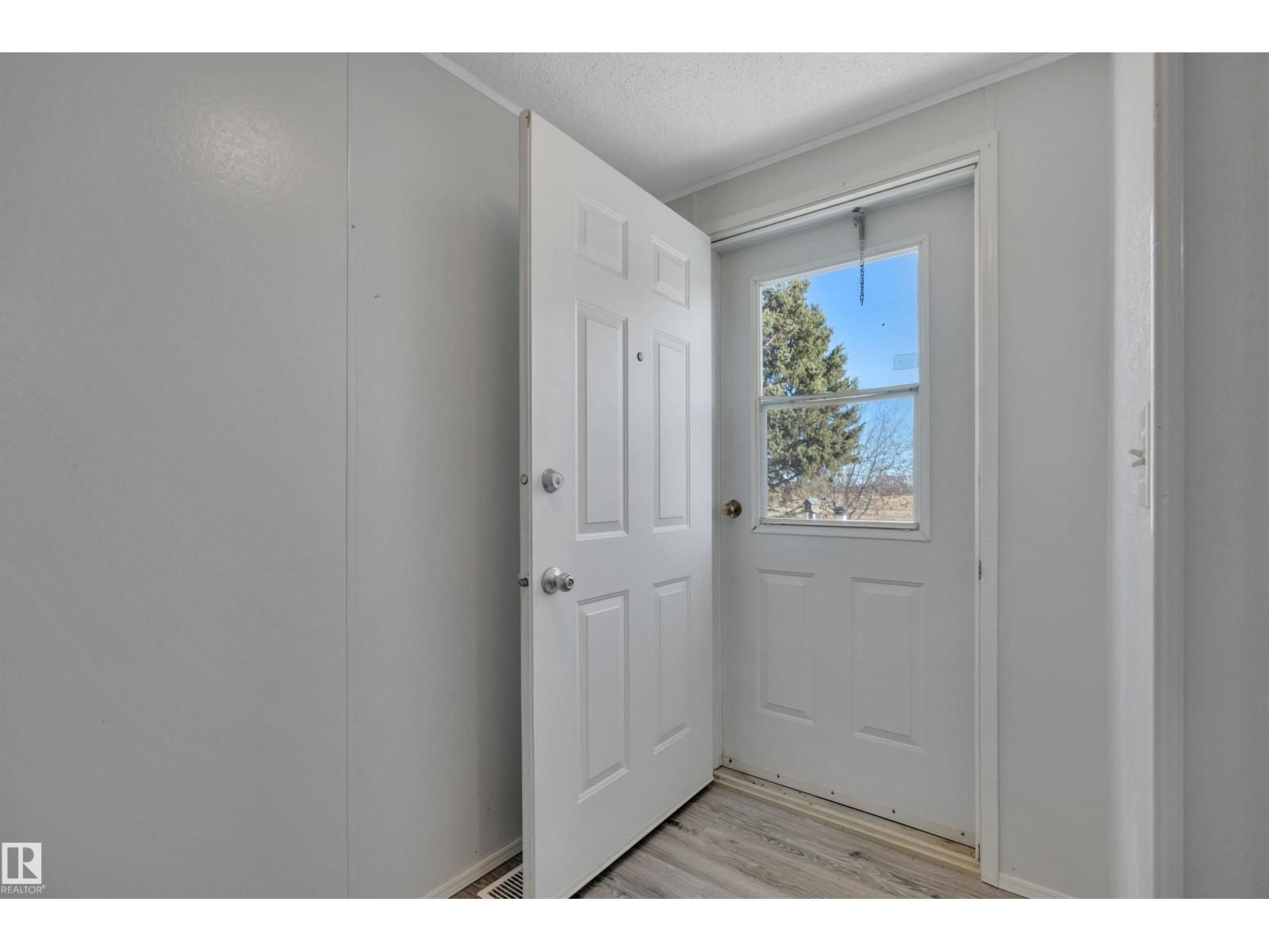 471020 Rge Road 242, Rural Wetaskiwin County, Alberta  T9A 1X1 - Photo 6 - E4463422