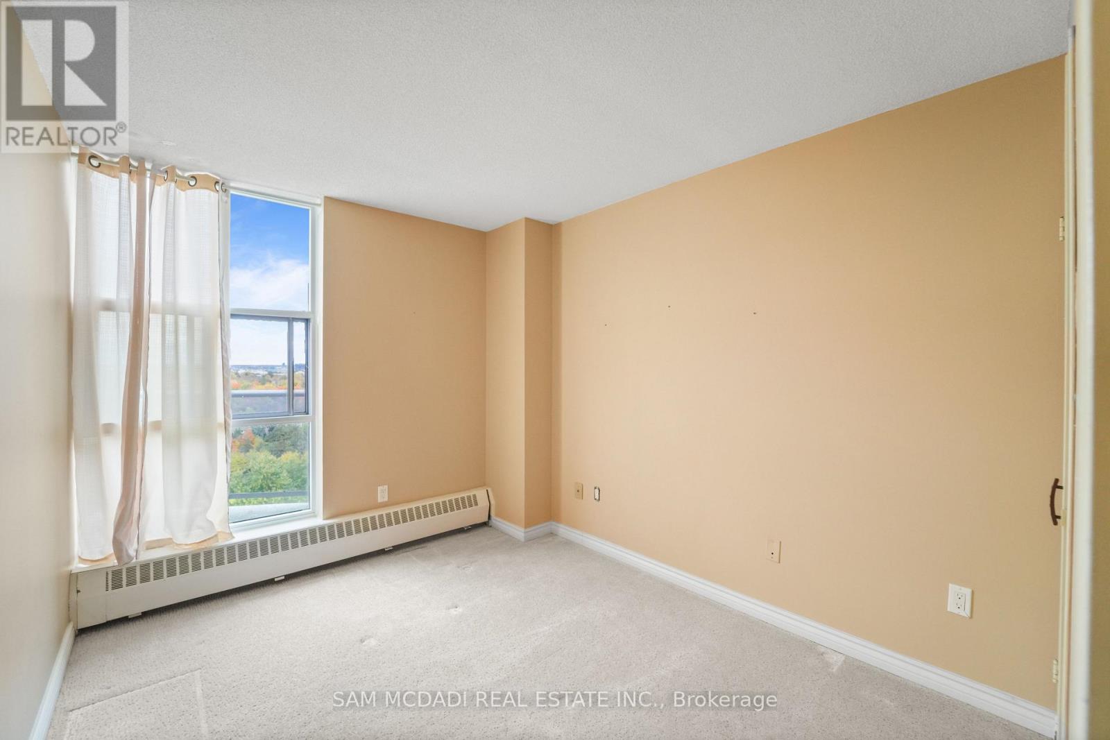 1102 - 2665 Windwood Drive, Mississauga, Ontario  L5N 2P2 - Photo 16 - W12481076