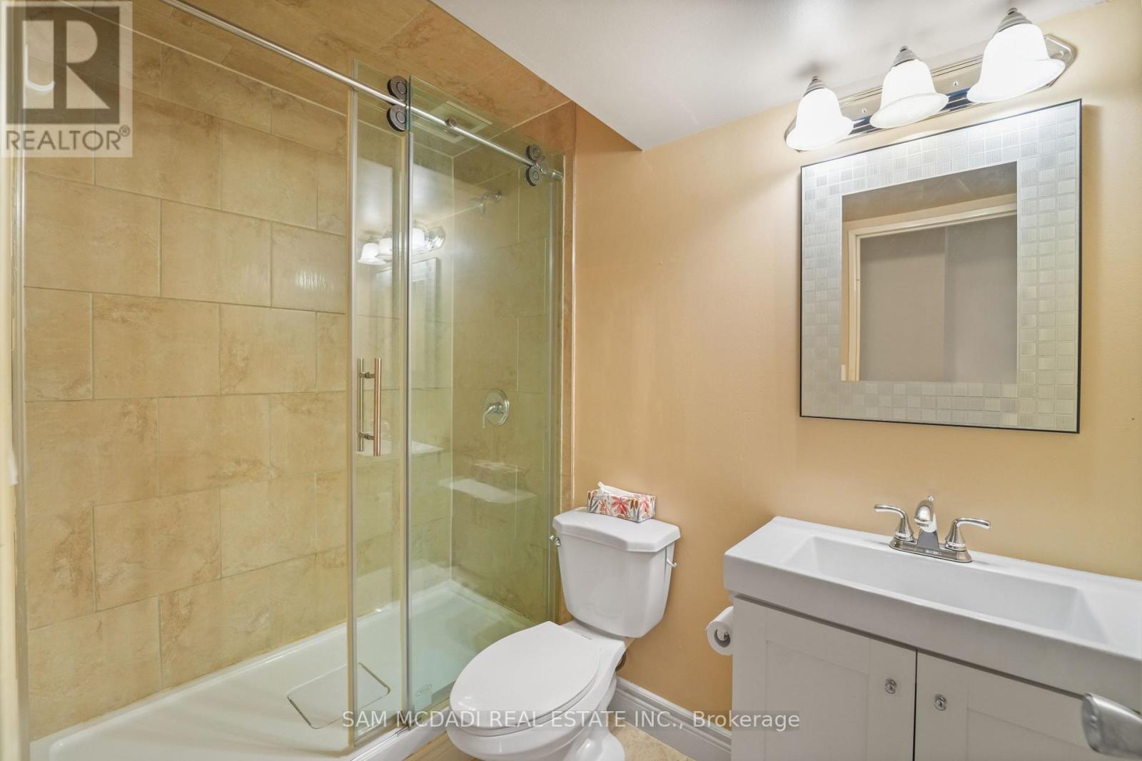 1102 - 2665 Windwood Drive, Mississauga, Ontario  L5N 2P2 - Photo 17 - W12481076