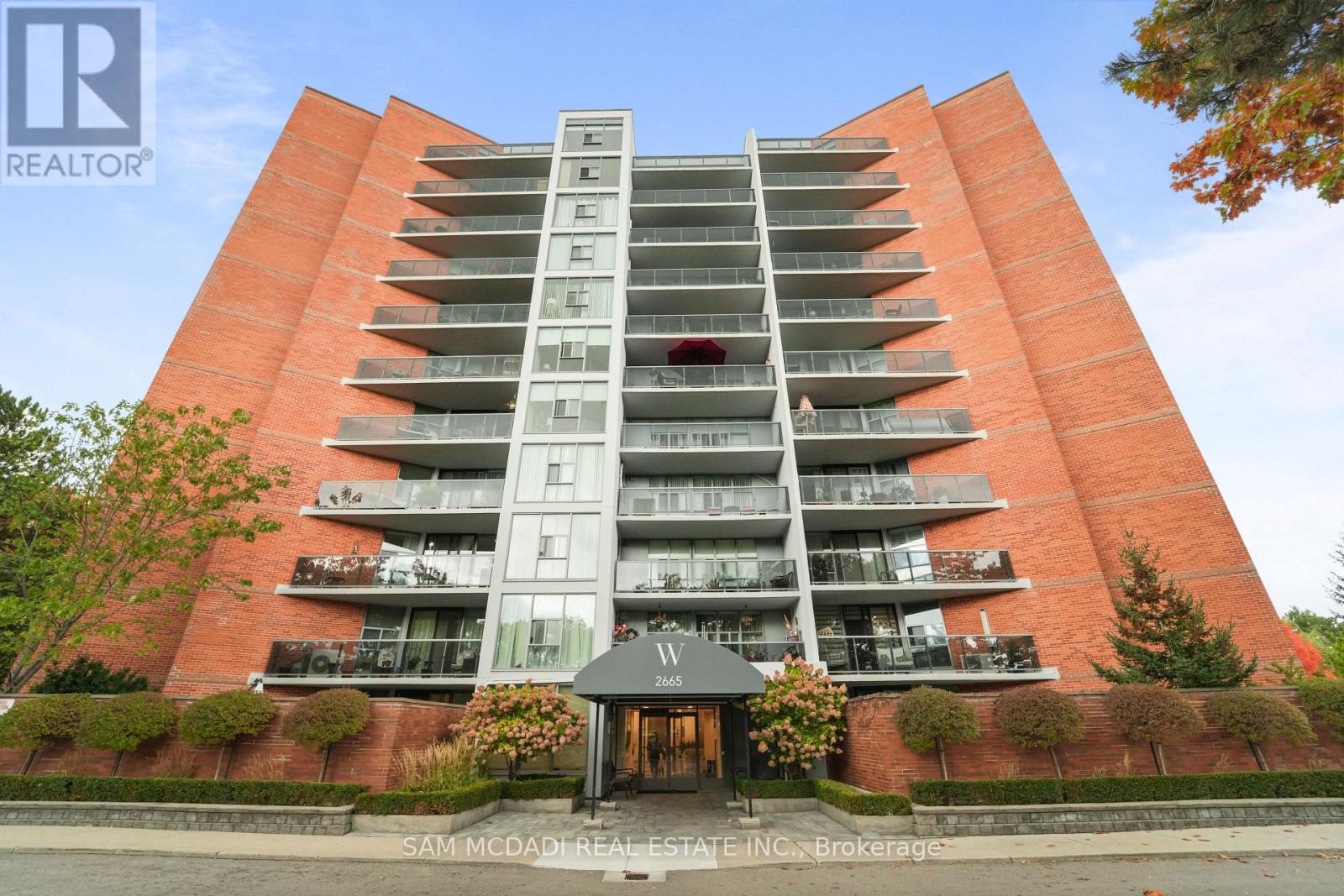 1102 - 2665 Windwood Drive, Mississauga, Ontario  L5N 2P2 - Photo 2 - W12481076