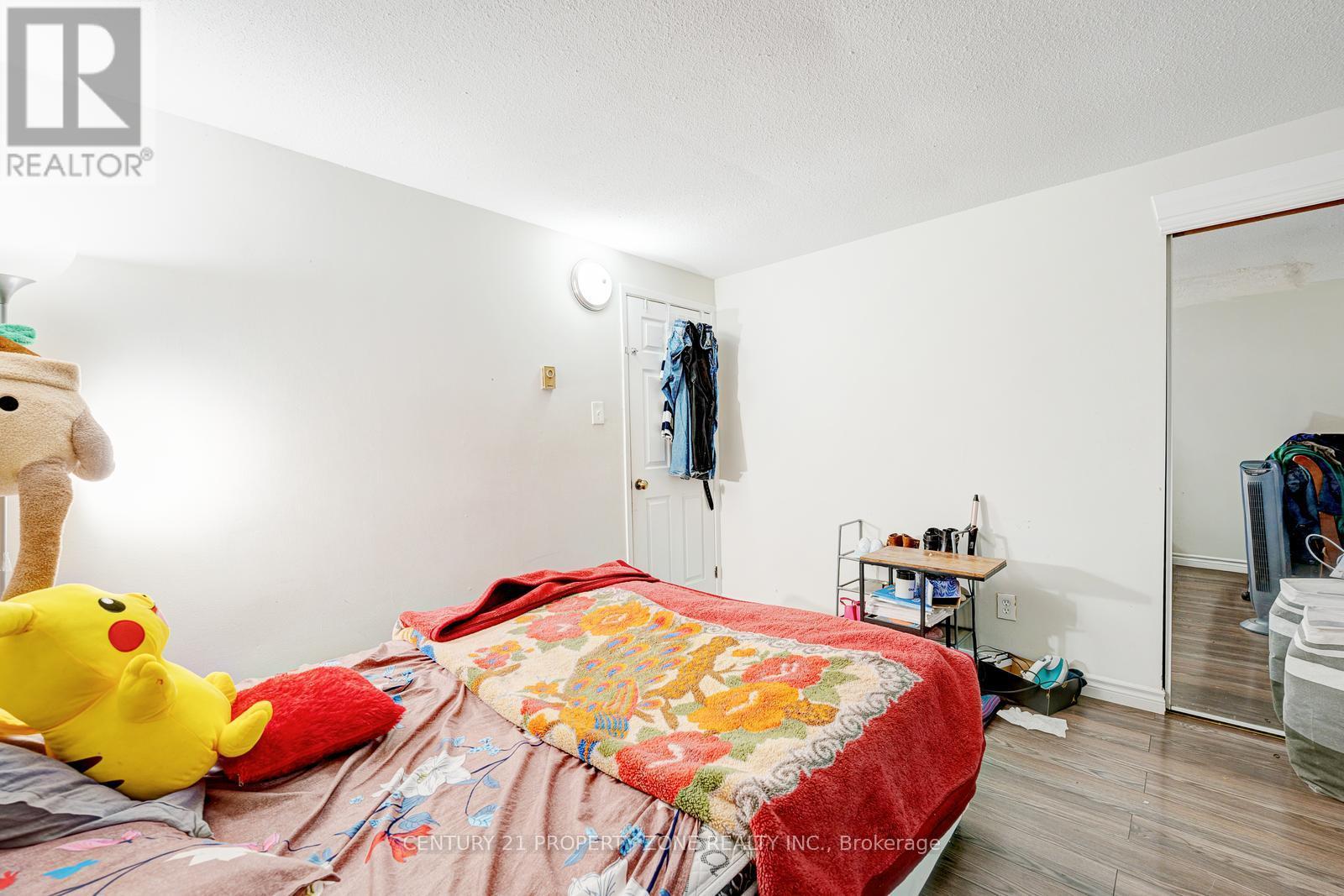 3 Jasmine Square, Brampton, Ontario  L6S 2N1 - Photo 21 - W12481088