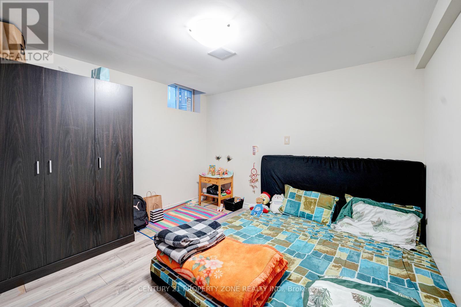 3 Jasmine Square, Brampton, Ontario  L6S 2N1 - Photo 39 - W12481088