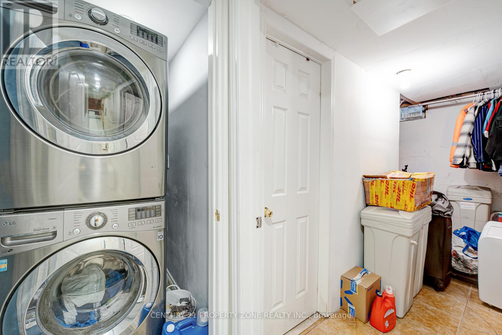 3 Jasmine Square, Brampton, Ontario  L6S 2N1 - Photo 43 - W12481088