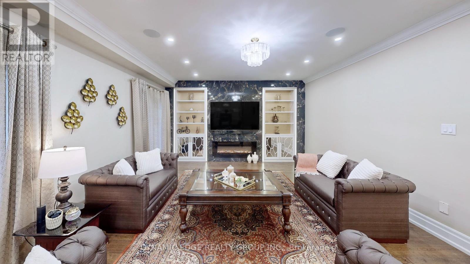 5351 Forest Ridge Drive E, Mississauga, Ontario  L5M 5B4 - Photo 7 - W12481106
