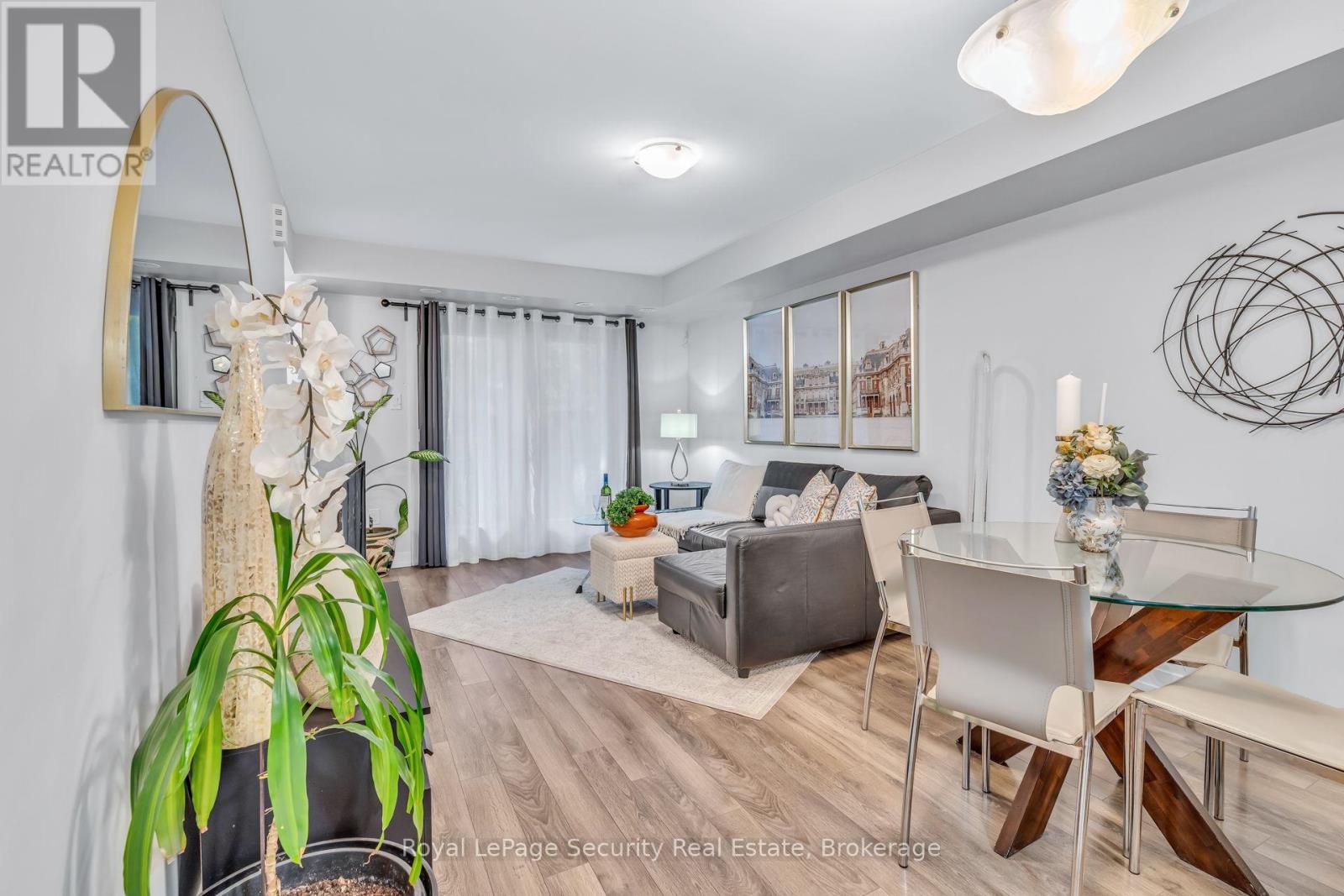 141 - 80 Parrotta Drive, Toronto, Ontario  M9M 0E6 - Photo 15 - W12481108