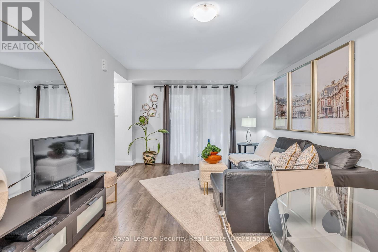 141 - 80 Parrotta Drive, Toronto, Ontario  M9M 0E6 - Photo 17 - W12481108