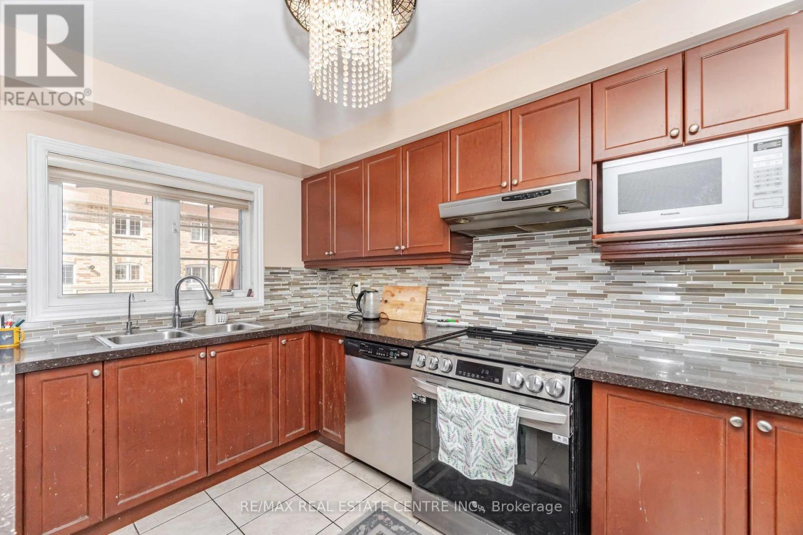 08 - 2360 Britannia Road, Mississauga, Ontario  L5M 0G1 - Photo 20 - W12481127