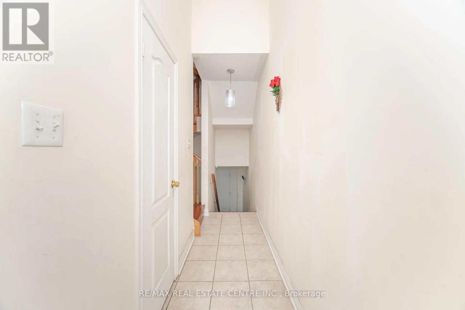 08 - 2360 Britannia Road, Mississauga, Ontario  L5M 0G1 - Photo 7 - W12481127